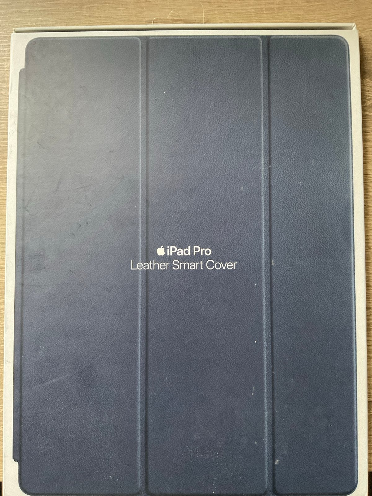 iPad Pro 12.9-inch Leather Smart Cover - Nieuwstaat, Computers en Software, Tablet-hoezen, Ophalen of Verzenden, Nieuw, 13 inch of meer