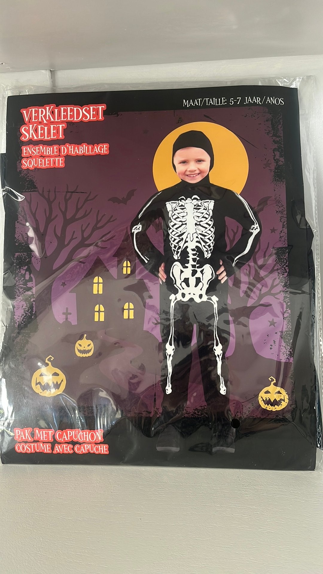 Nieuw! Halloween skeletten pak 5-7 jaar, Ophalen of Verzenden, Nieuw, Halloween