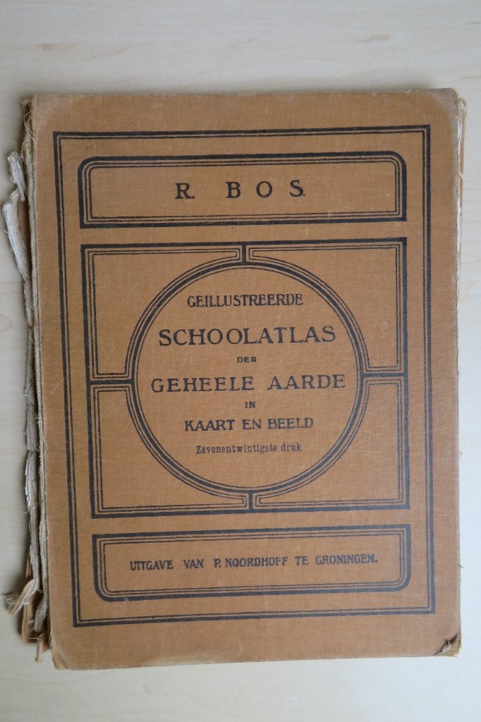 Bosatlas 1934, Gelezen, Bosatlas, Ophalen of Verzenden, 1800 tot 2000
