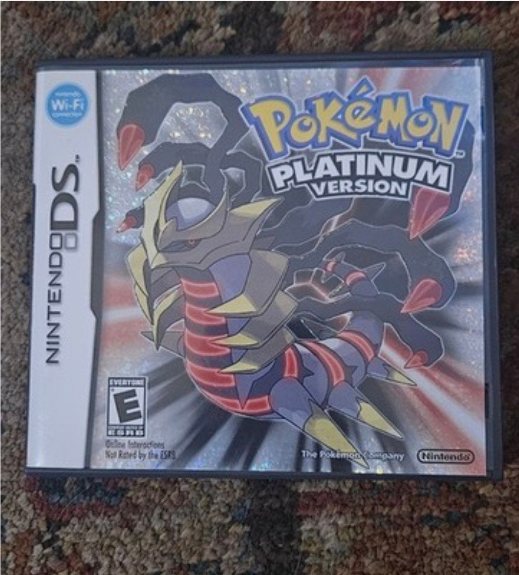 Gezocht: hoesje voor het nintendo DS spel “Pokemon Platinum”, Avontuur en Actie, 1 speler, Ophalen of Verzenden, Zo goed als nieuw