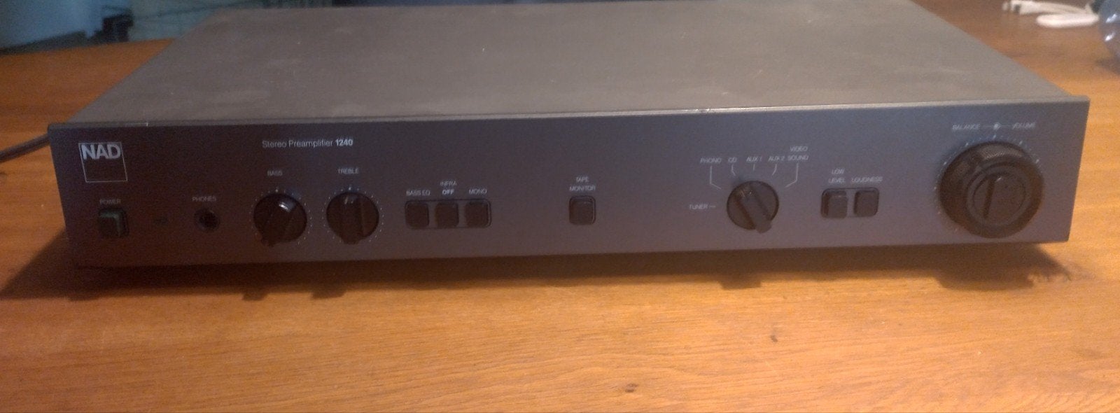 NAD Stereo Voorversterker 1240, Overige merken, Gebruikt, Ophalen of Verzenden, Minder dan 60 watt