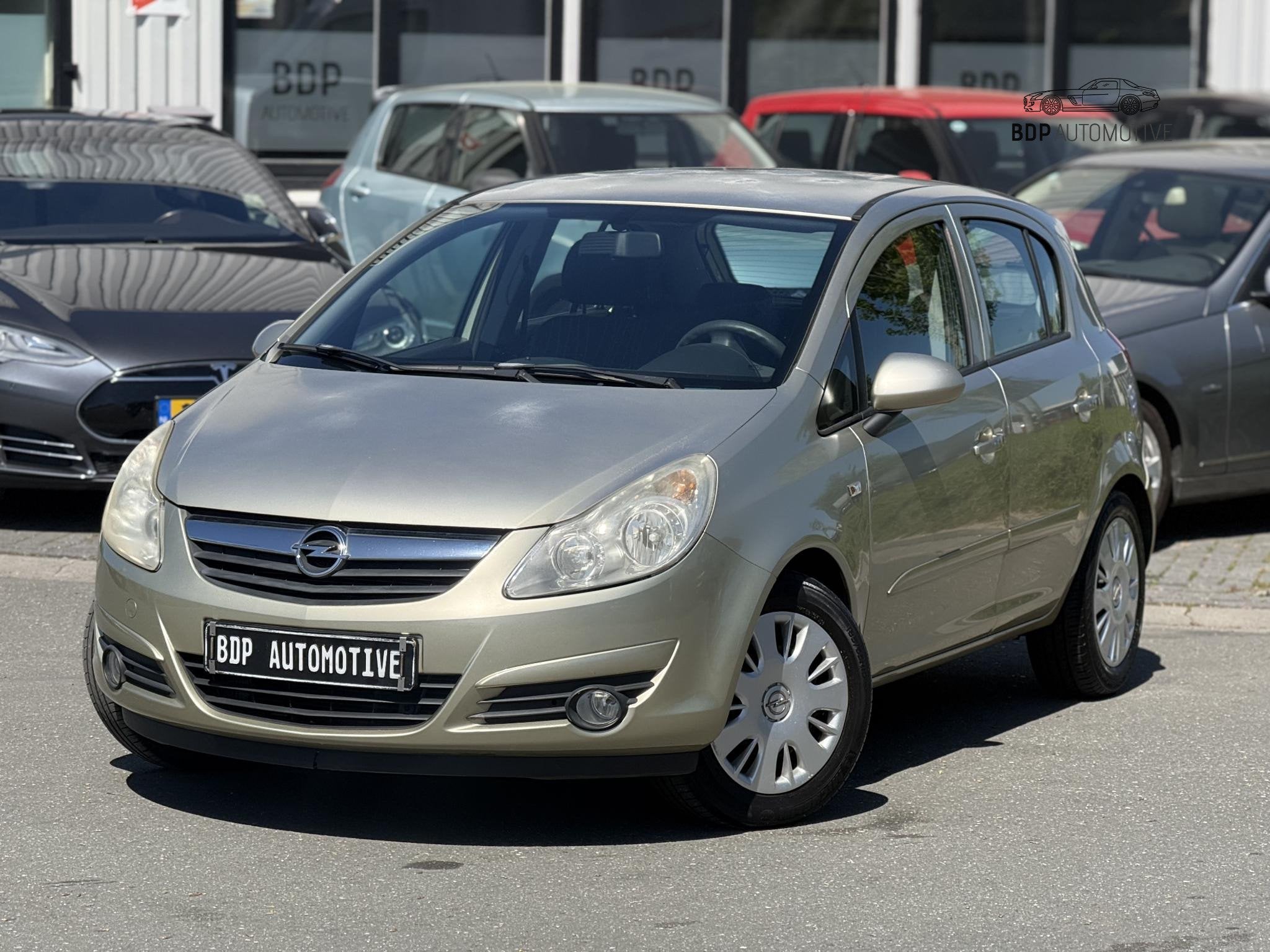 Opel Corsa 1.2-16V Enjoy 1ste Eigenaar | Lage km stand, Voorwielaandrijving, Stof, Gebruikt, 4 cilinders