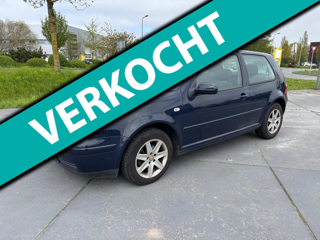 Volkswagen Golf 1.4-16V Ocean, Auto's, Voorwielaandrijving, Gebruikt, Zwart, Elektrische ramen