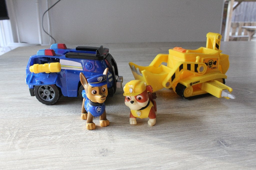 Paw Patrol auto’s Rubble met Bulldozer en Chase Politieauto, Ophalen, Zo goed als nieuw