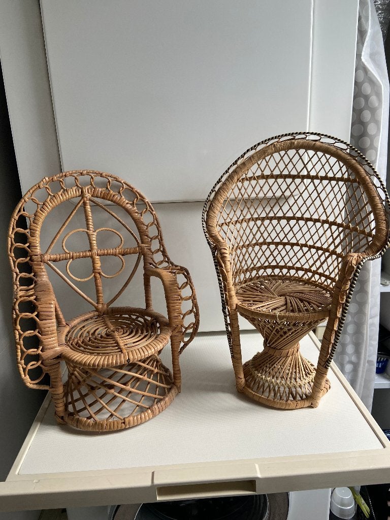 2 Rotan poppenstoeltjes stoeltje, Ophalen, Gebruikt, Babypop