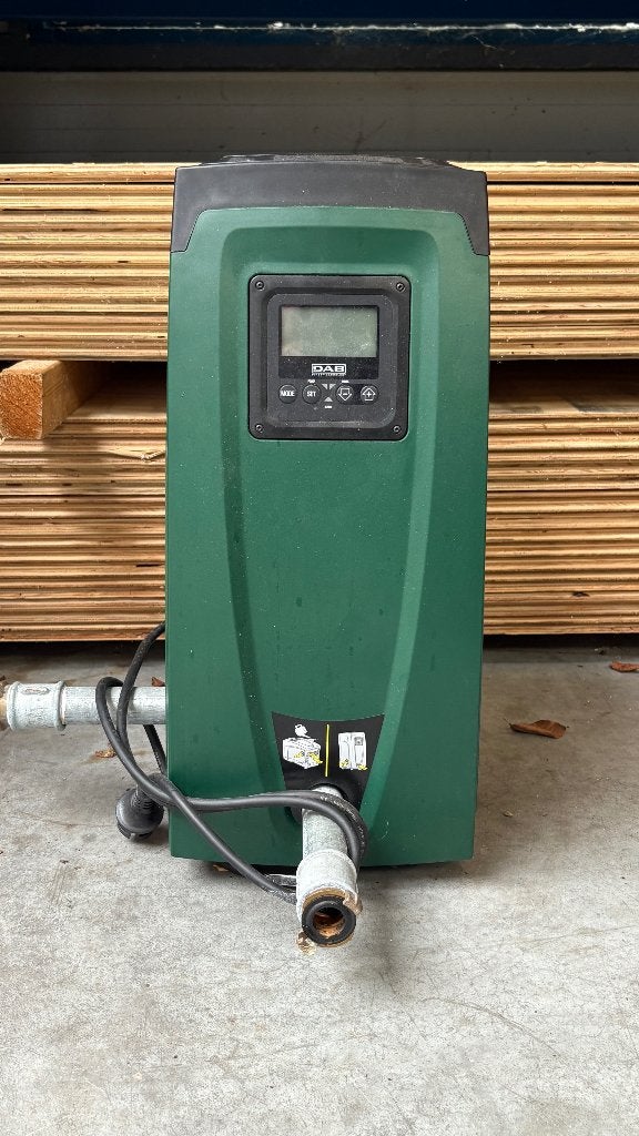 DAB Esybox Hydrofoorpomp - Gebruikt, Tuin en Terras, Ophalen, Gebruikt, Elektrisch, Hydrofoorpomp