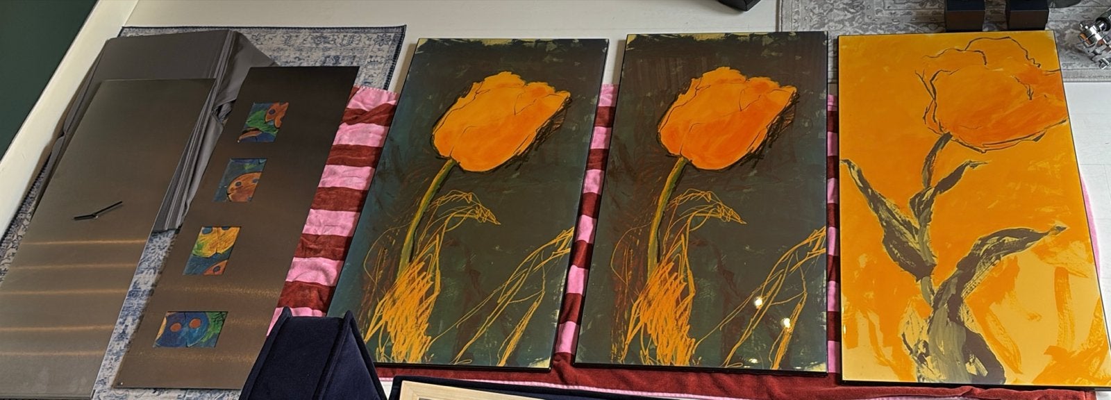Set van 3 handgemaakte schilderijen met oranje tulpen, Antiek en Kunst, Ophalen, Handgeschilderd, Overige materialen, Overige technieken