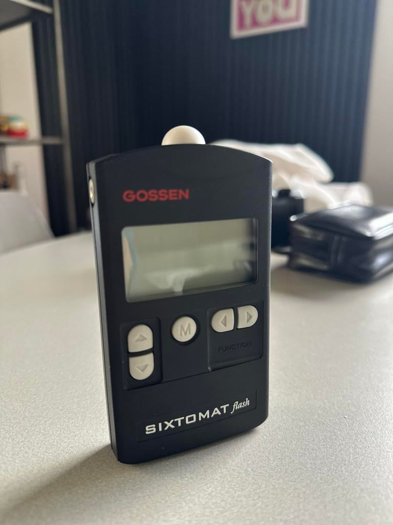 Gossen Sixtomat Flash lichtmeter – gaat niet aan, Ophalen of Verzenden, Zo goed als nieuw