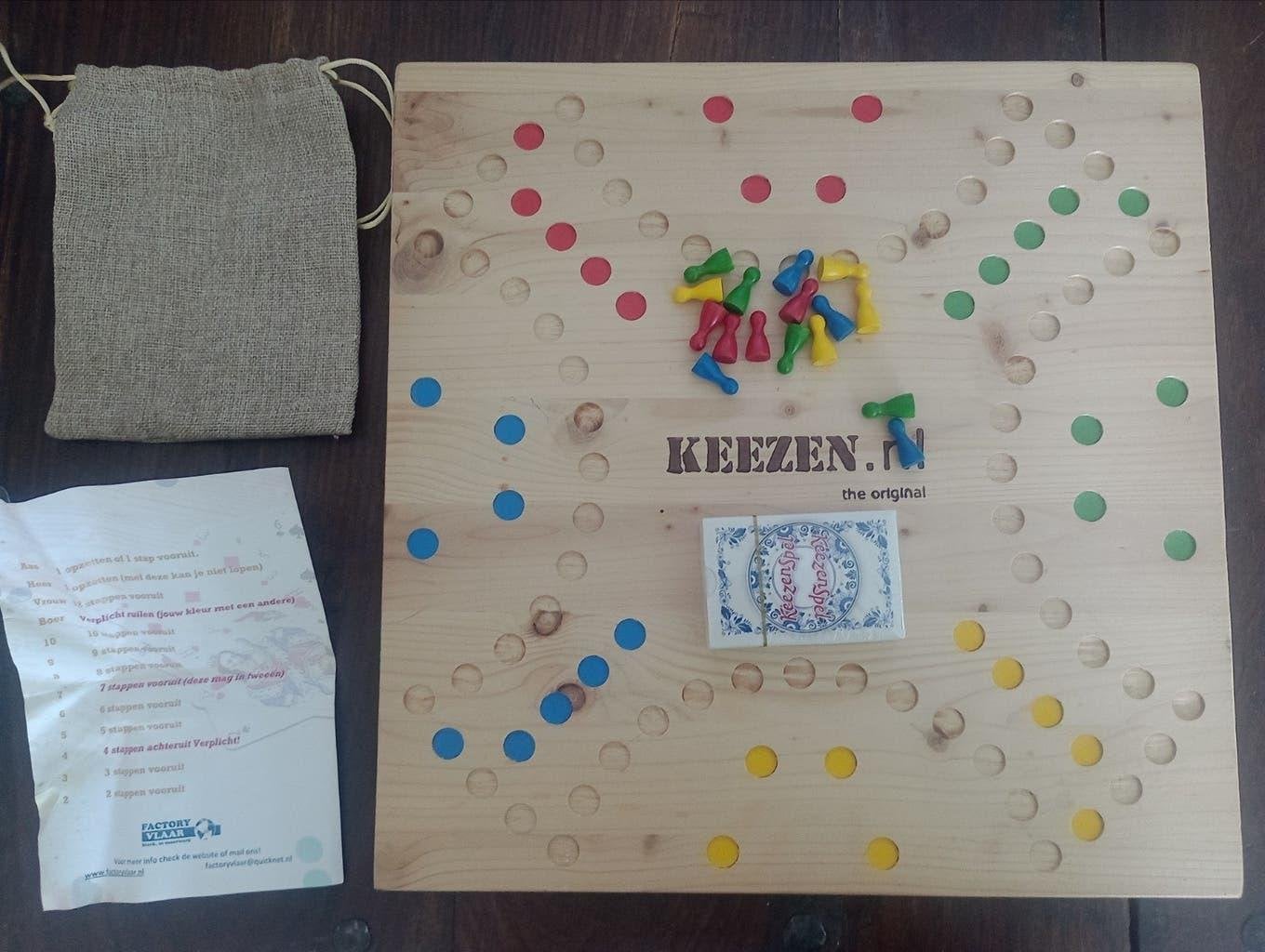Origineel Keezenspel Houten Bord met toebehoren 4 Personen, Drie of vier spelers, Ophalen of Verzenden, Nieuw