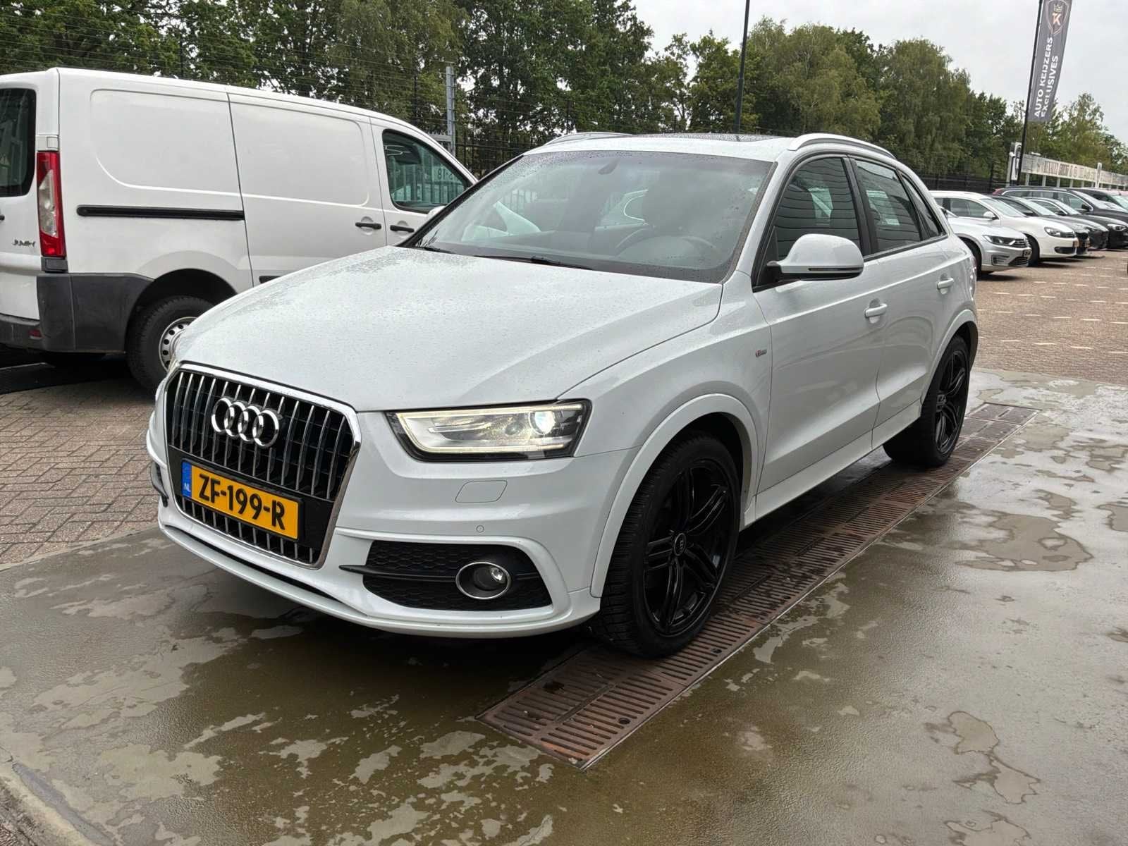 2013 Audi Q3 2.0 TDI q. S Edition Personenauto, Auto's, Automaat, Euro 5, Gebruikt, 4 cilinders