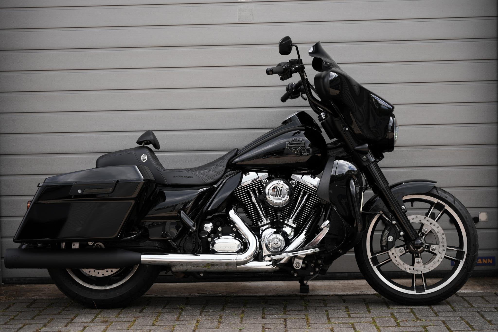 Harley Davidson 103 FLHX Street Glide 5HD Apple Carplay Stre, Laan van Vredenoord 33
2289 DA  Rijswijk, NL, 1690 cc, H-DCUSTOMERSERVICE@Harley-Davidson.com