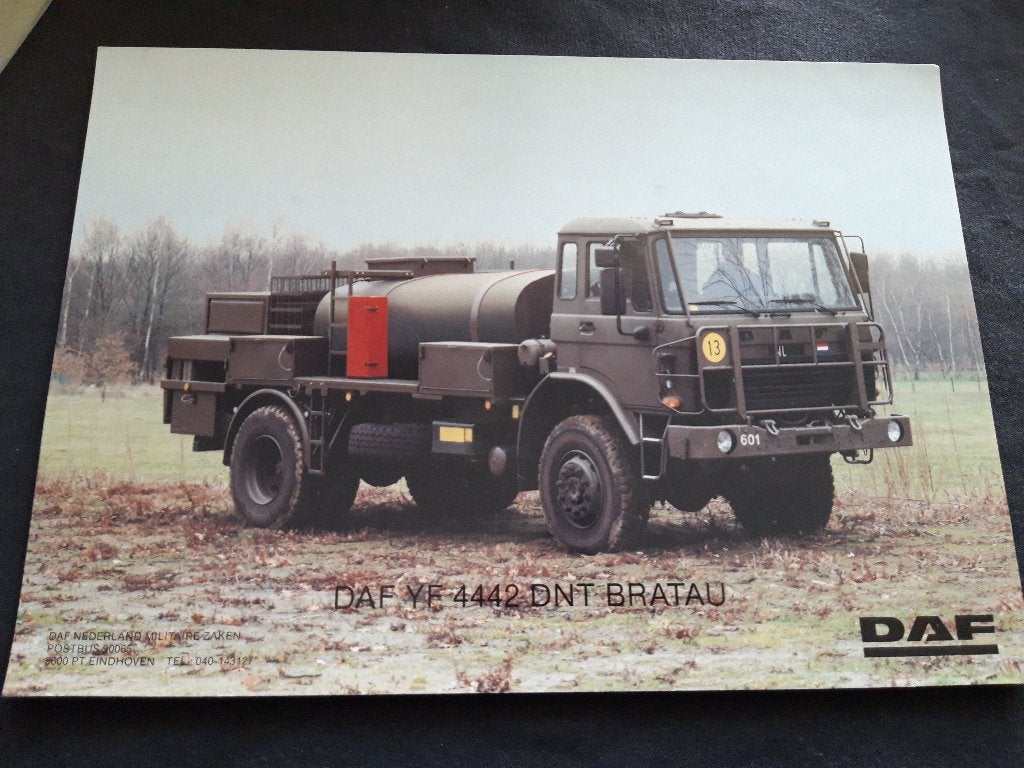 Salespromotion card DAF YF 4442 DNT Bratau - A4 formaat, Ophalen of Verzenden, Zo goed als nieuw, Overige merken, DAF Militair