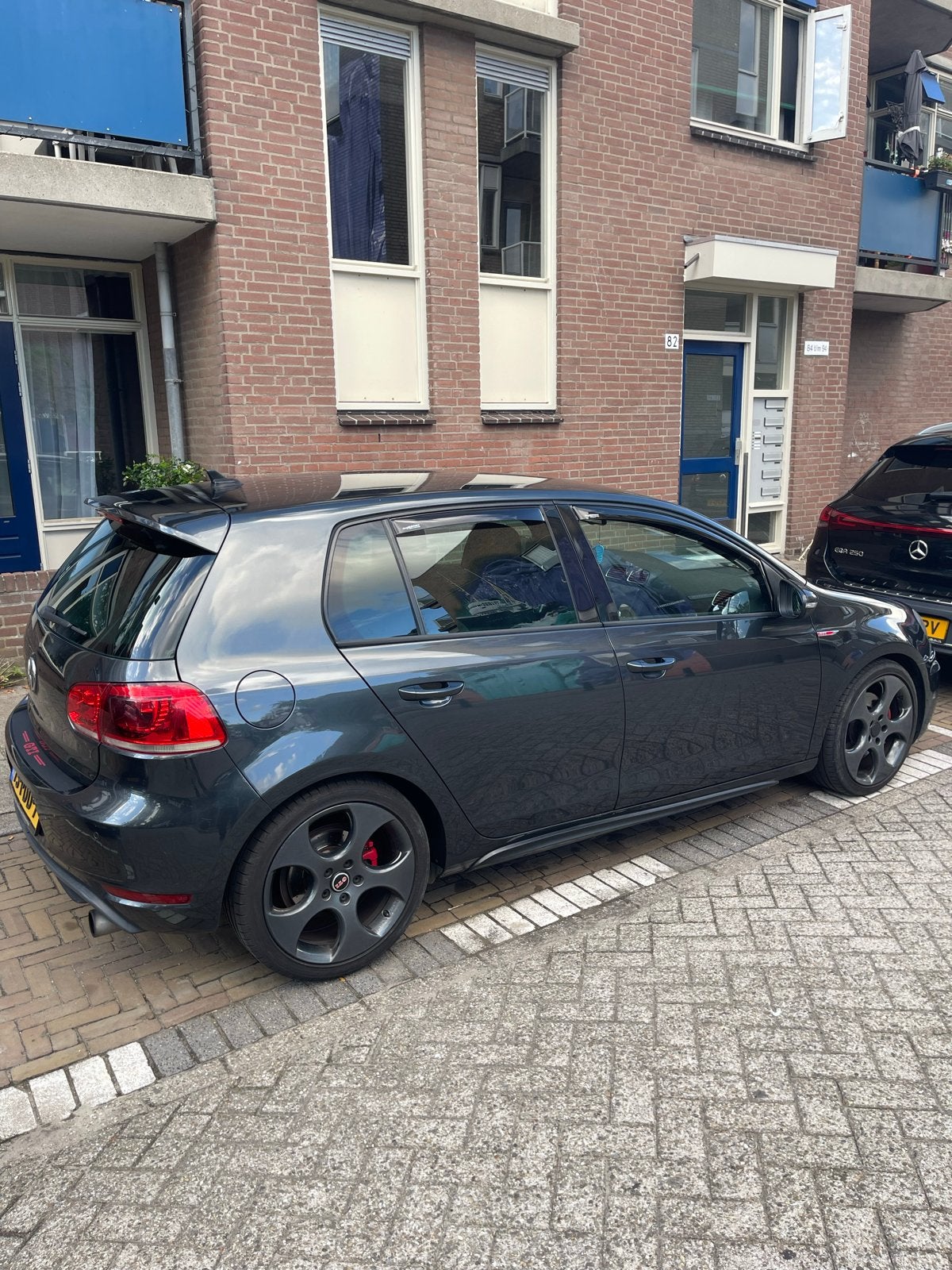 Volkswagen Golf 2.0 GTI 155KW DSG 2011 Grijs, Auto's, Volkswagen, 4 cilinders, 1314 kg, 211 pk, Zilver of Grijs