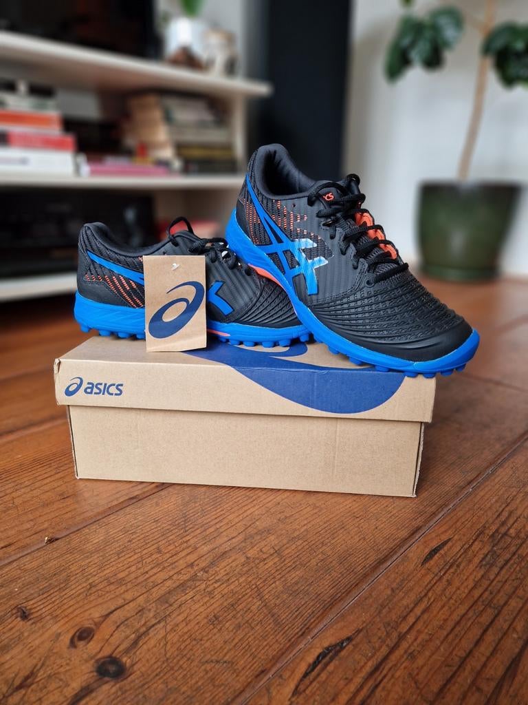 Nieuwe Asics hockeyschoenen - Maat 40.5, Ophalen of Verzenden, Nieuw, Schoenen