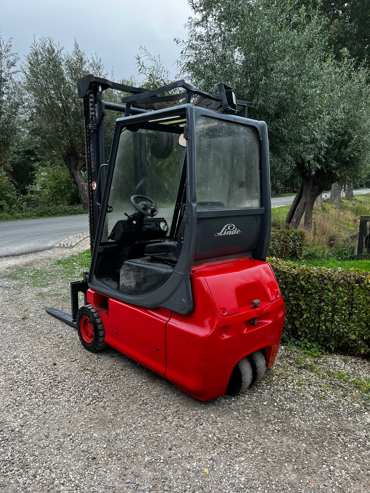 Linde e16 1600kg 4m heffen elektrisch doorkijkmast netjes, Zakelijke goederen, 1000 tot 2000 kg, Ophalen of Verzenden, Elektrisch