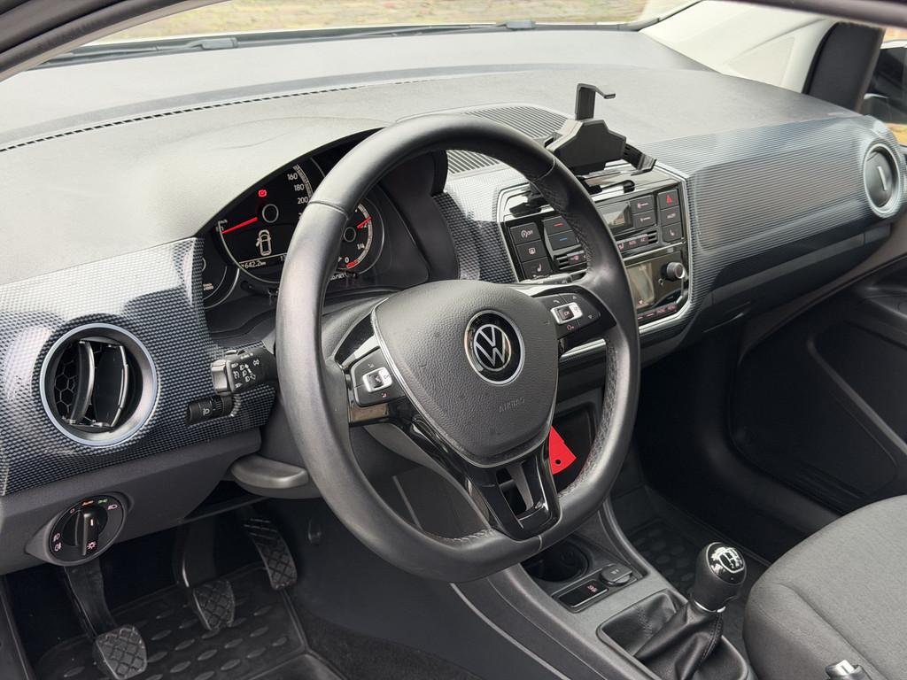 Volkswagen up! 1.0 Camera | Stoelverwarming | Black style, Auto's, Voorwielaandrijving, Stof, Gebruikt, Up!