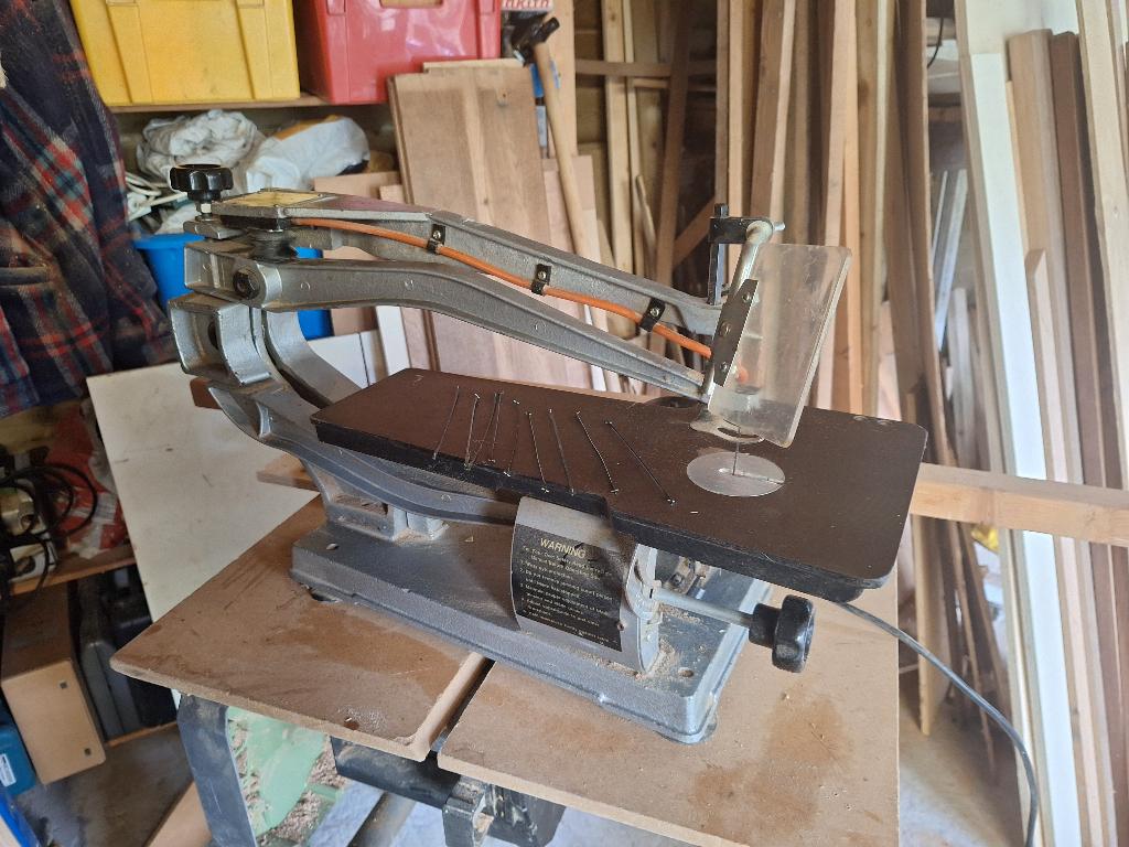 electrische figuurzaag,  figuurzaagmachine huvema, Doe-het-zelf en Verbouw, Gereedschap | Zaagmachines, Ophalen, Minder dan 30 mm