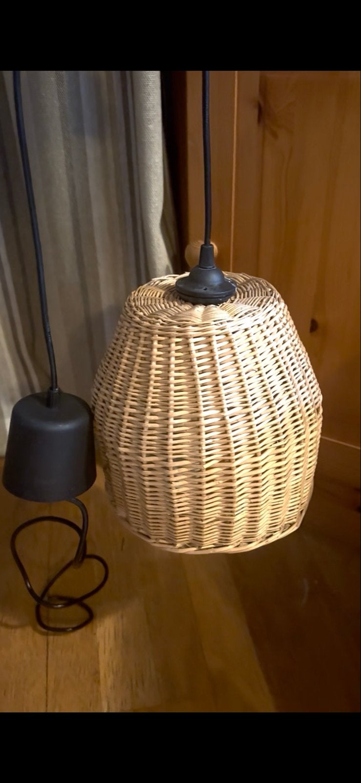 Rotan rieten  hanglamp met E27 fitting rond, Huis en Inrichting, Natuurlijk materiaal, Zo goed als nieuw, Retro vintage, E27 (groot)