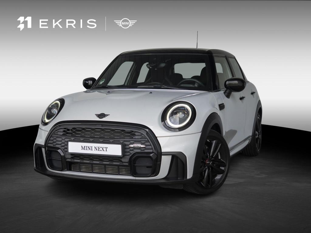 MINI 5-deurs Cooper JCW-Pakket + Achteruitrijcamera + Comfor, Auto's, Mini, 136 pk, Gebruikt, Met garantie (alle), Wit