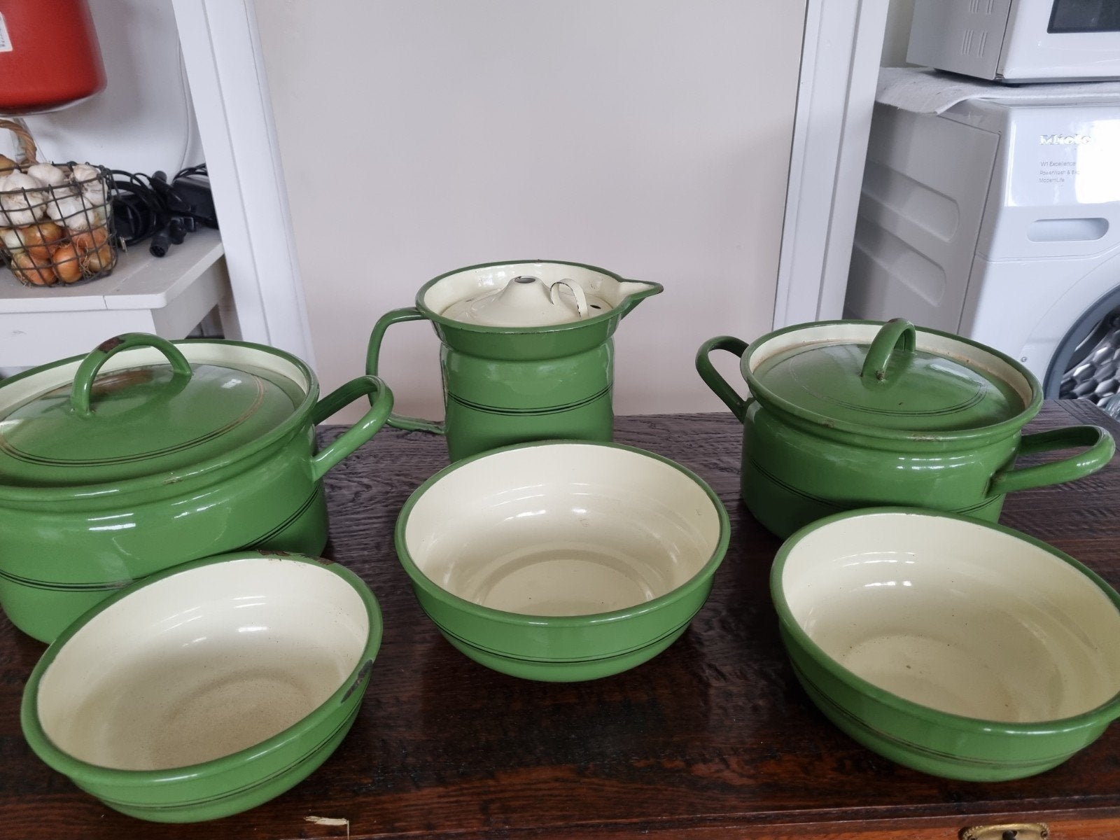 6 stuks groene emaille voorwerpen., Antiek en Kunst, Ophalen of Verzenden