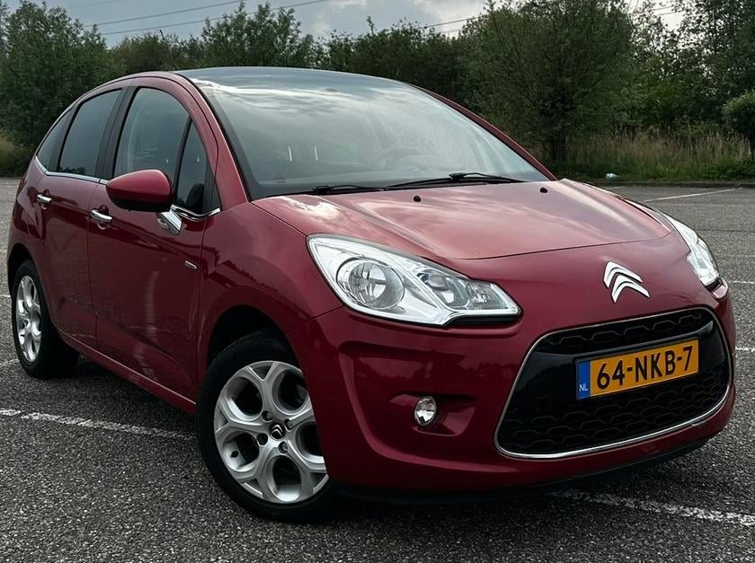 Citroën C3 1.6 AUTOMAAT | PANORAMADAK | STOELVERWARMING, Zwart, 4 cilinders, 49 €/maand, 570 kg