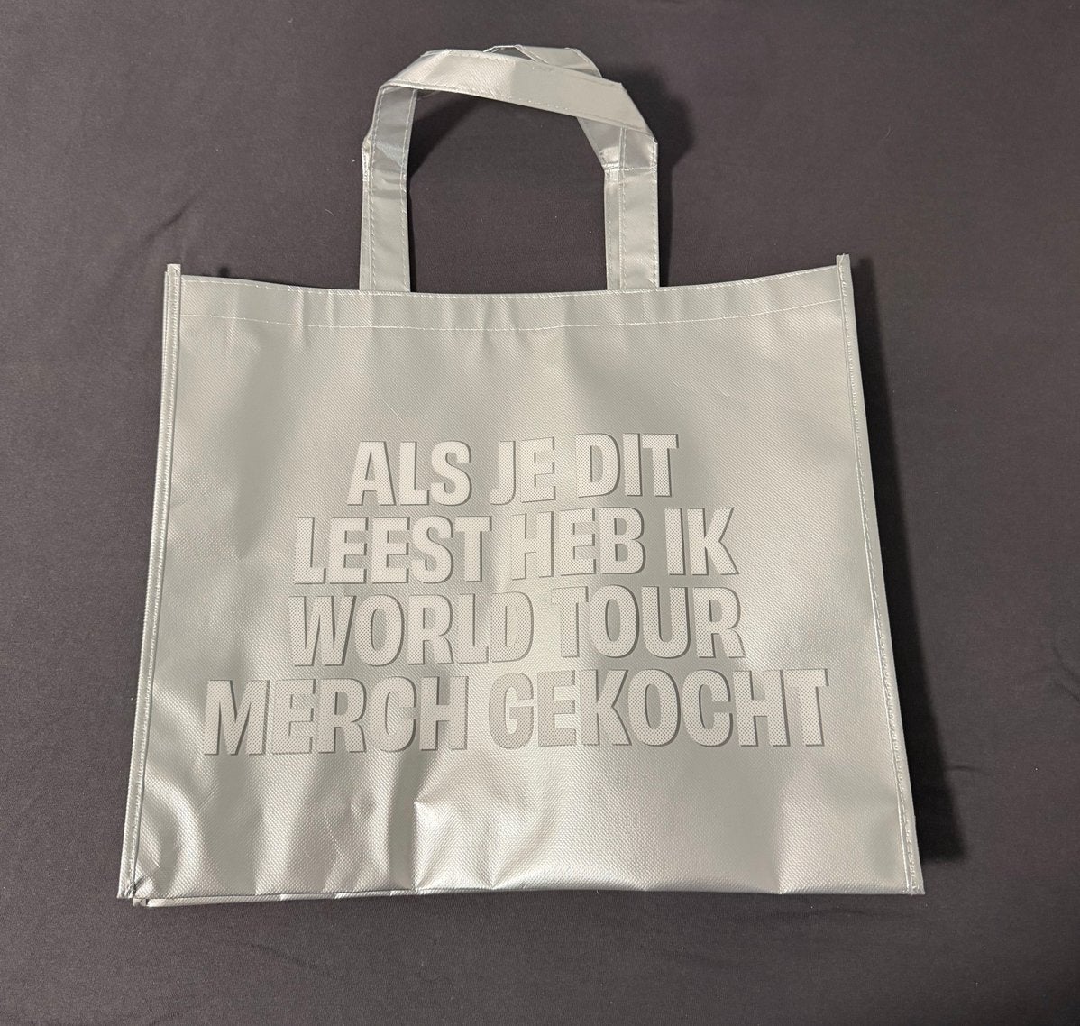 Bankzitters World Tour Merch Tassen + Flyers Revolut, Ophalen of Verzenden, Zo goed als nieuw