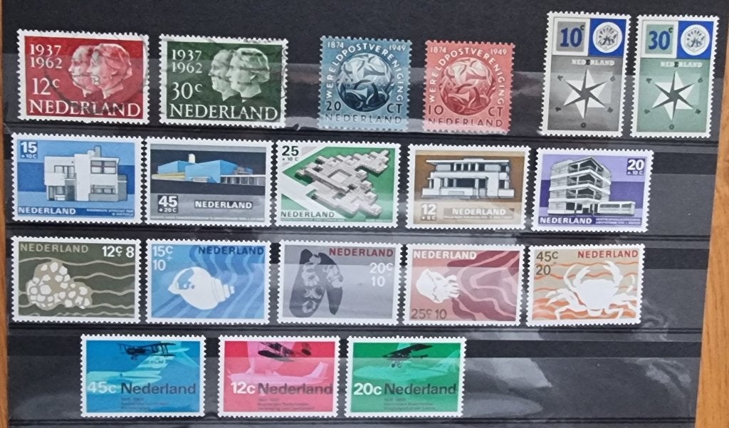 Postzegels Nederland, Ophalen