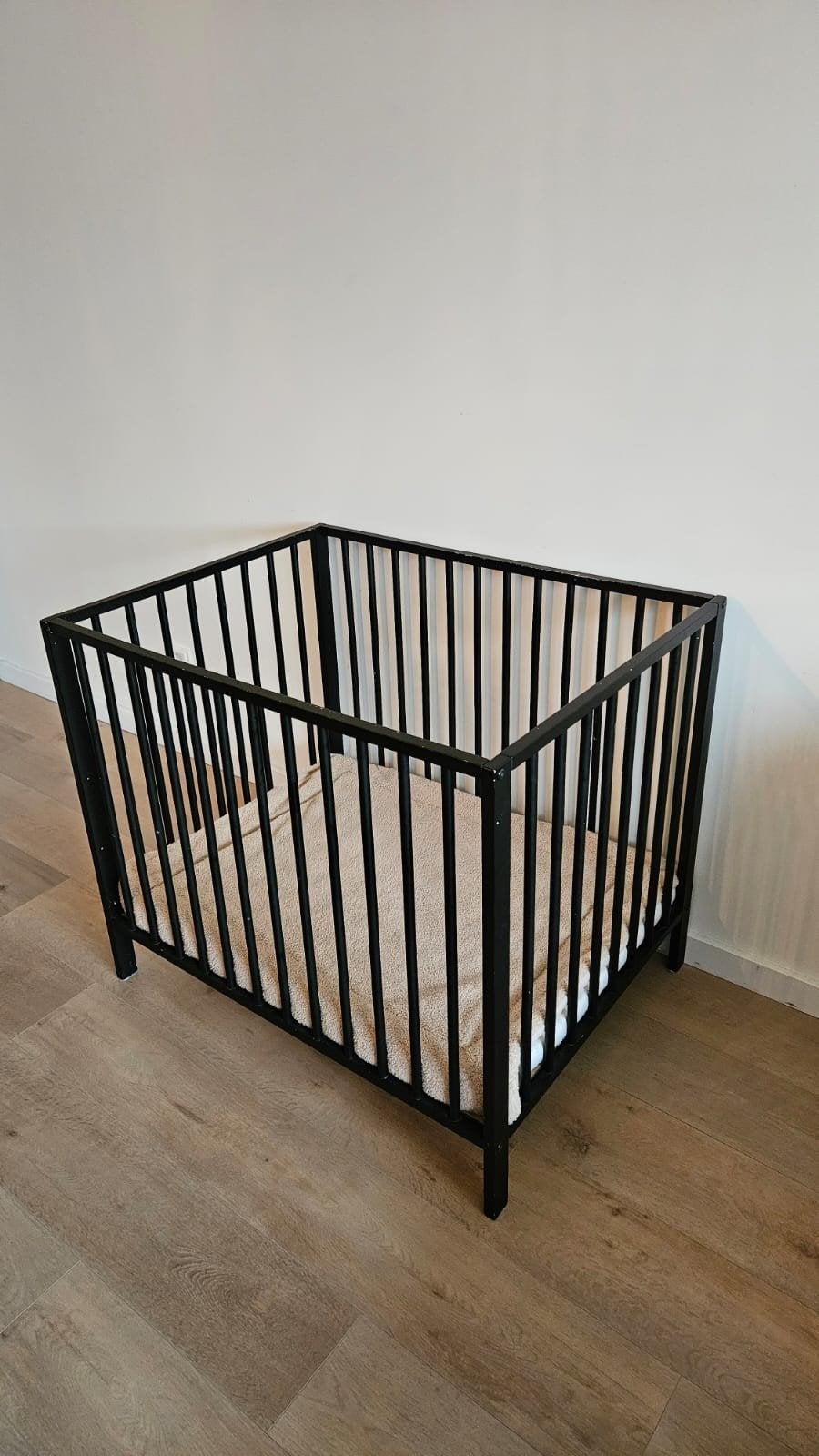 Zwarte Box met Boxkleed - Gebruikt, Ophalen of Verzenden, Gebruikt, Vierkant, Boxkleed