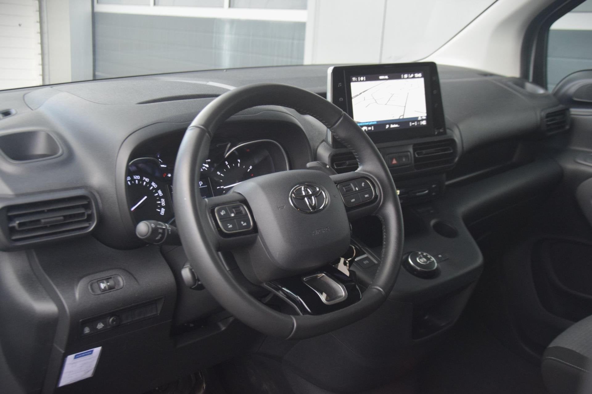 Toyota PROACE CITY Verso 1.2 Turbo Active Automaat/Camera/Na, Gebruikt, 1199 cc, Wit, Origineel Nederlands