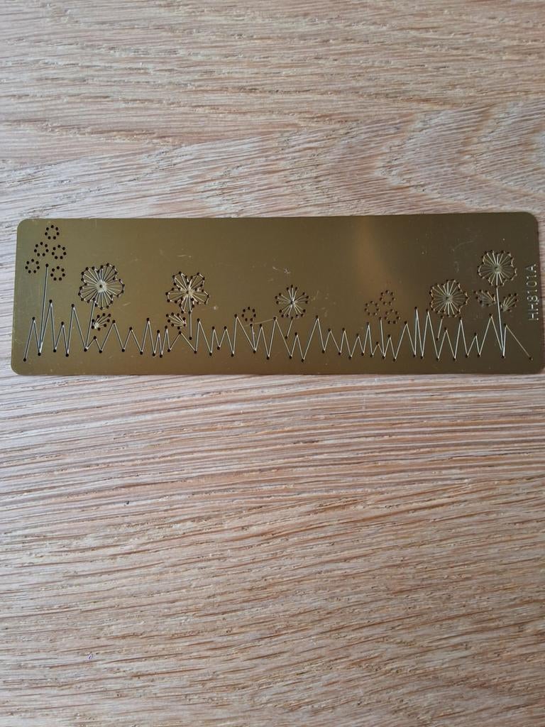Borduurmal met bloemenpatroon - HH8101A, Ophalen of Verzenden, Gebruikt, Handborduren, Onderdeel of Toebehoren