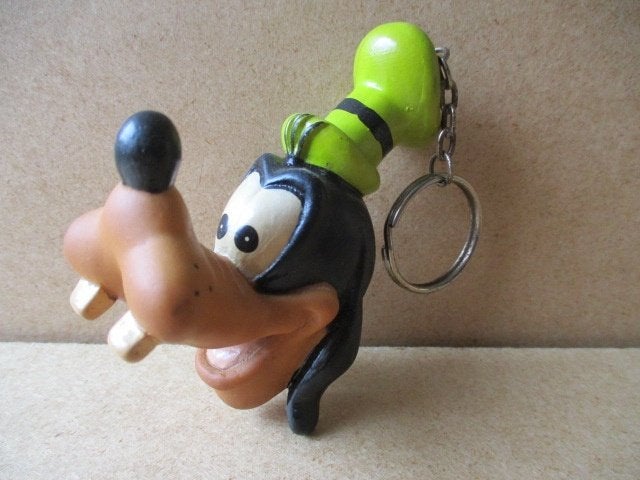 adv9920 goofy sleutelhanger 2, Ophalen, Goofy of Pluto, Gebruikt, Overige typen