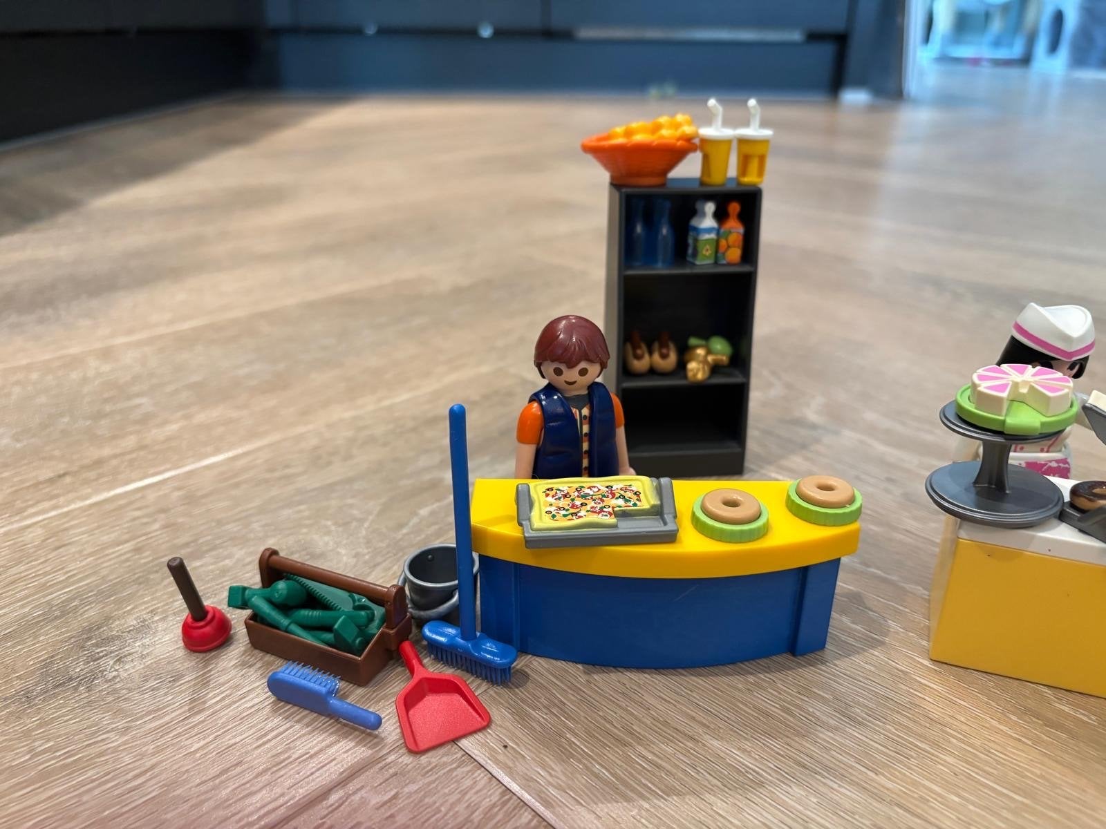 Playmobil schoolkantine en bakkerij met accessoires, Kinderen en Baby's, Ophalen, Gebruikt, Gebouw, Complete set