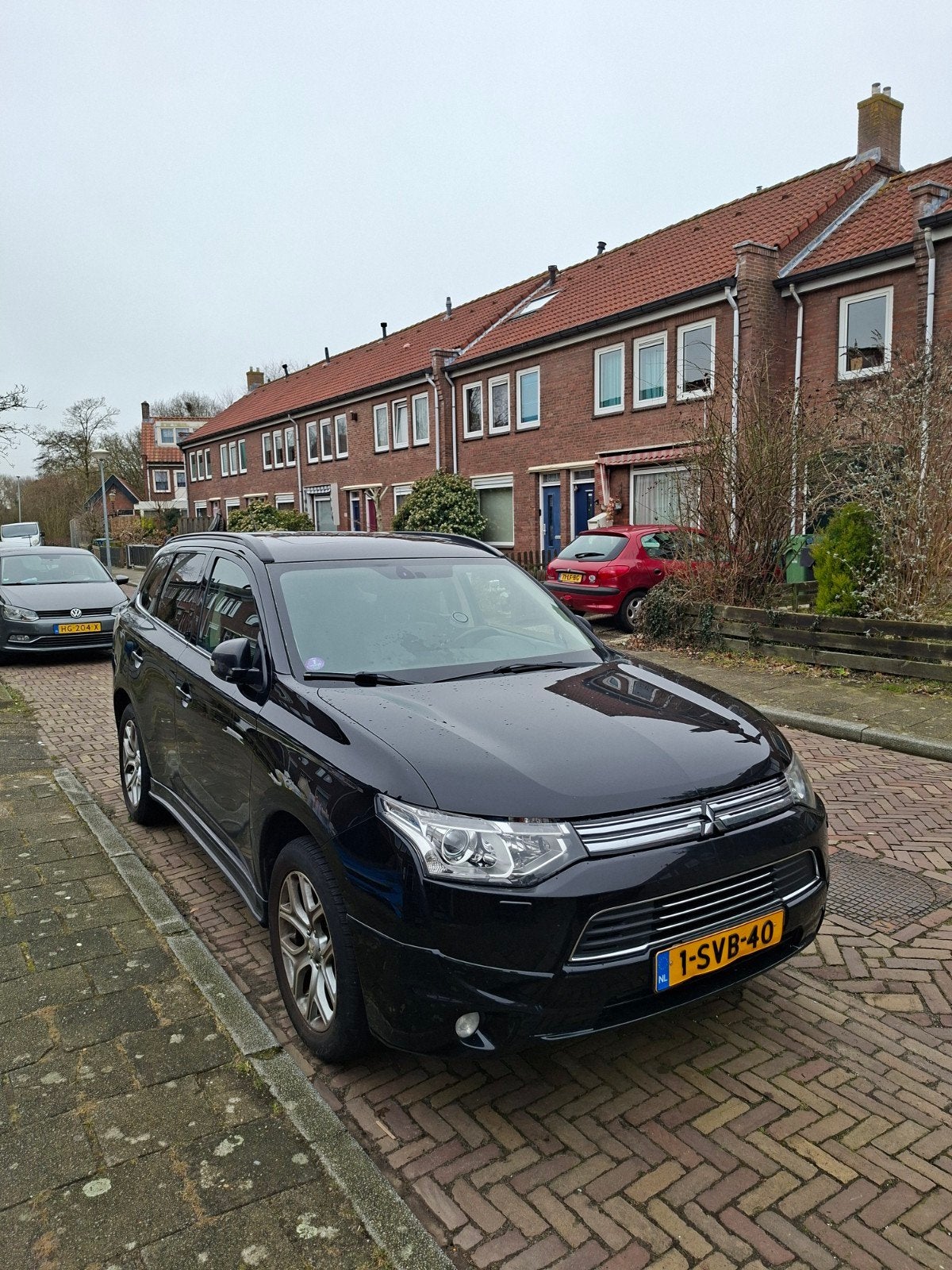 Mitsubishi Outlander 2.0 Dohc Mivec Phev 203pk 4WD CVT 5P, Auto's, 1998 cc, Outlander, Zwart, 4 cilinders