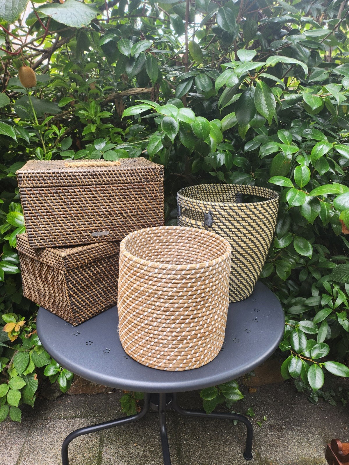 FLAMANT Rattan Manden Opbergmand, Bloempot, Ophalen of Verzenden, Zo goed als nieuw, Rond, Minder dan 30 cm