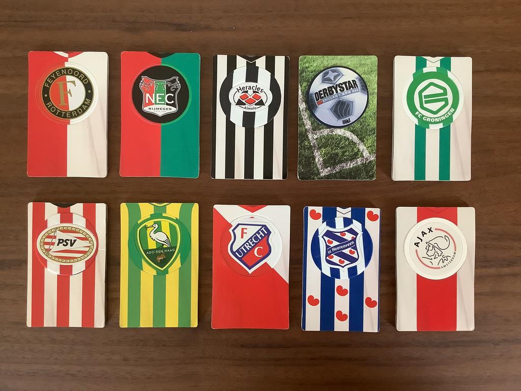 Voetbalplaatjes met munten eredivisie 2011/2012 10 stuks, Ophalen of Verzenden, Overige binnenlandse clubs, Poster, Plaatje of Sticker