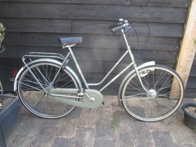NIEUWSTAAT Kopra de luxe damesfiets 28inch 3 vers trommelrem, Fietsen en Brommers, Fietsen | Dames | Damesfietsen, Overige merken