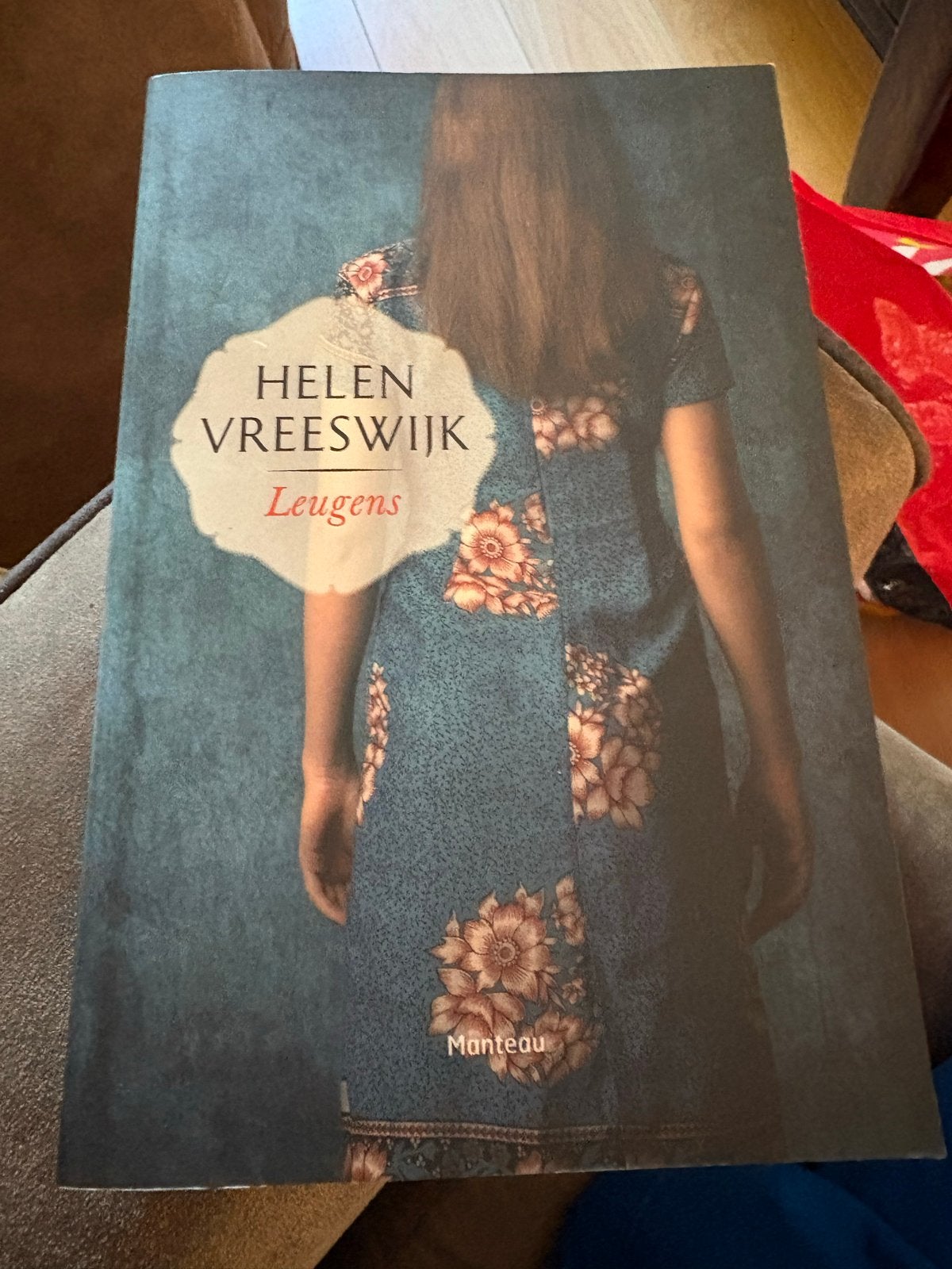 Leugens - Helen Vreeswijk (Spannende Jeugdroman), Boeken, Ophalen of Verzenden, Gelezen, Nederland