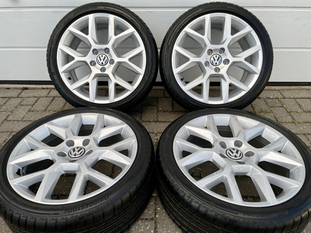 18 Inch Volkswagen Watkins Glen Velgen 225/40/18 5x112 !!!, 18 inch, Banden en Velgen, Ophalen of Verzenden, Zomerbanden