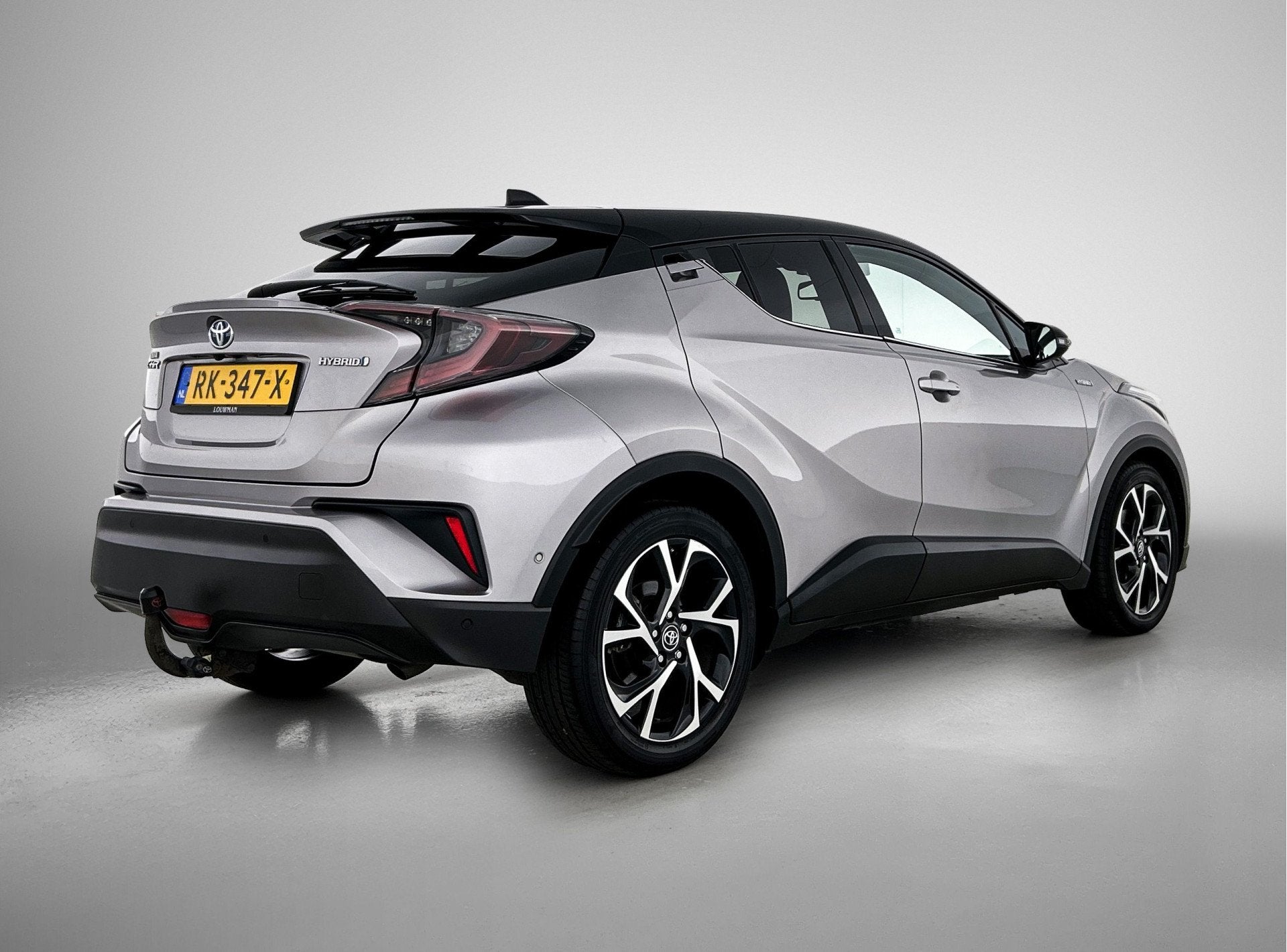 Toyota C-HR 1.8 Hybrid Bi-Tone Plus | Dealer onderhouden | T, Auto's, 4 cilinders, 122 pk, 26 km/l, Hybride Elektrisch/Benzine