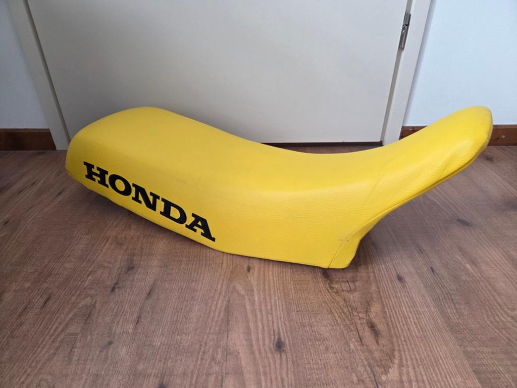 Honda mtx sh 50r 80r zadel buddyseat opnieuw bekleed, Fietsen en Brommers, Ophalen of Verzenden, Nieuw, Zadel, Honda mt mtx mb mtx mb mbx nsr ns1