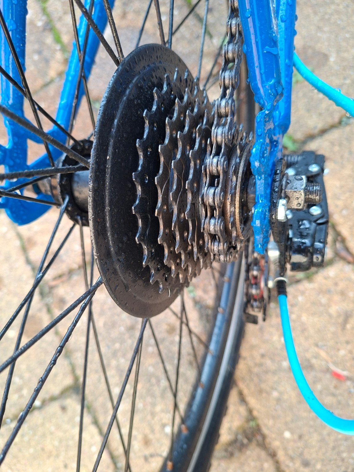 Foto 5 van Mountainbike 24 inch - Volledig geveerd