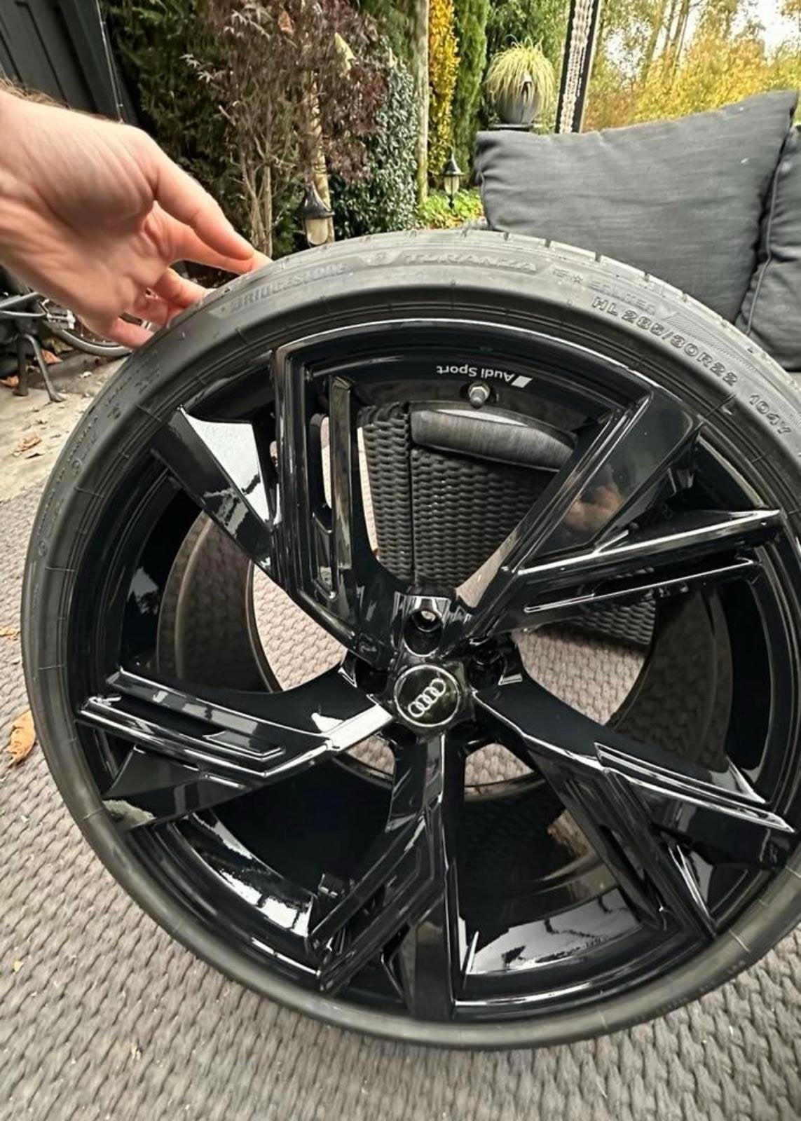 Foto 2 van Audi rs6 rs7 22 inch velgen origineel Z.G.A.N.
