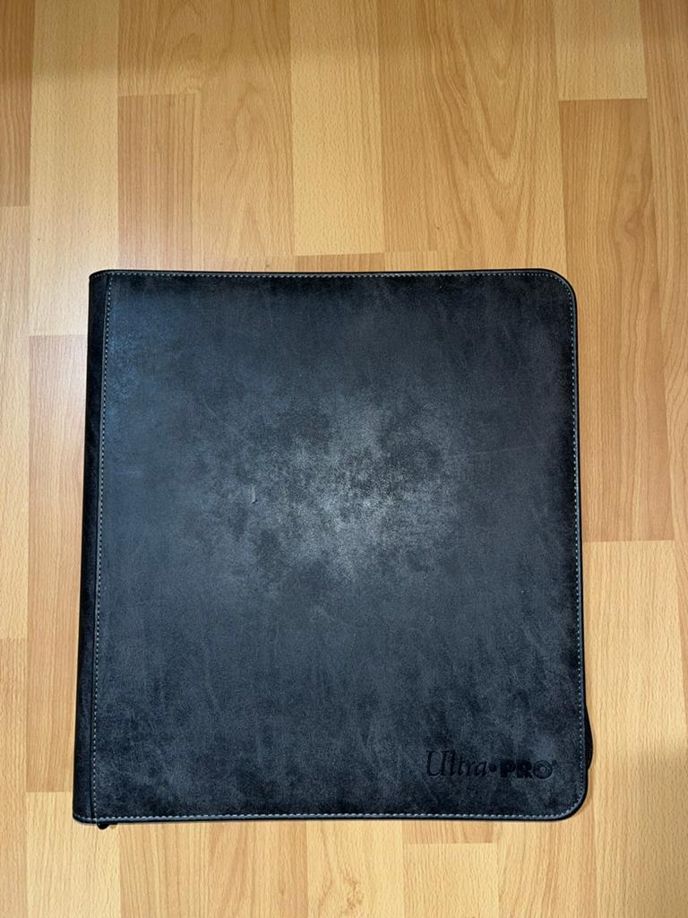 Ultra pro 12 pocket binder map, Ophalen of Verzenden, Zo goed als nieuw
