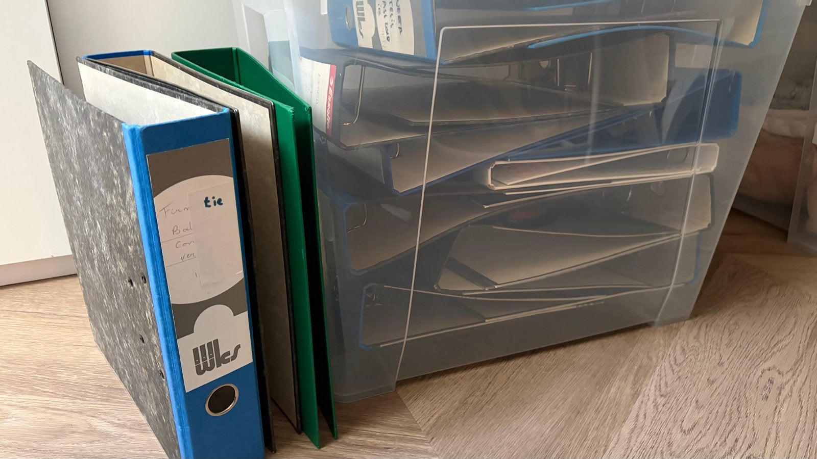 14 gratis 2-rings ordners, Ophalen of Verzenden, Gebruikt