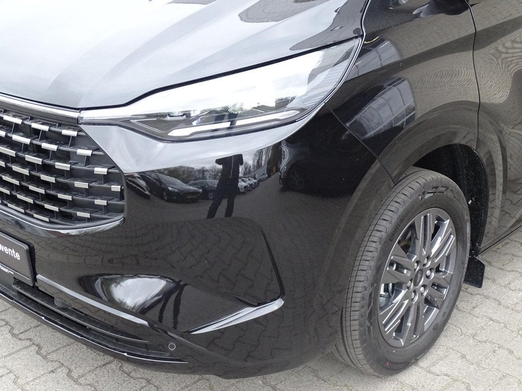 Ford Tourneo Custom 2.5 Plug-IN Hybrid 233 PK L2H1 Titanium, Auto's, Ford, 12 maanden, Gebruikt, Zwart, Bedrijf