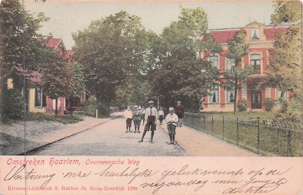 Omstreken Haarlem - Overveenscheweg met groep mensen 1902, Ophalen of Verzenden, Voor 1920, Gelopen, Noord-Holland