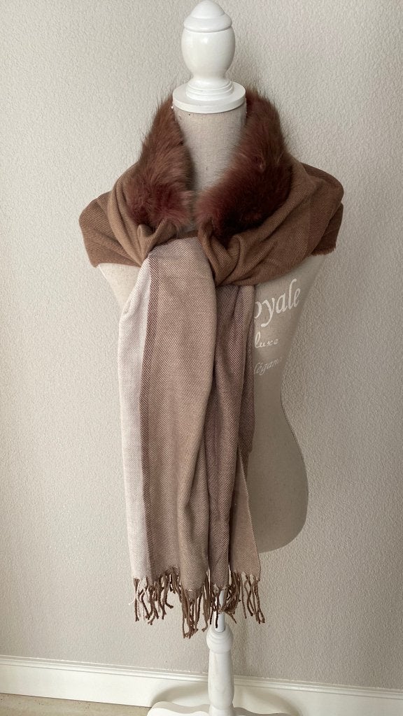 Sjaal Beige tinten met bont Merk Yaya NIEUW, Kleding | Dames, Mutsen, Sjaals en Handschoenen, Maat 46/48 (XL) of groter, Nieuw