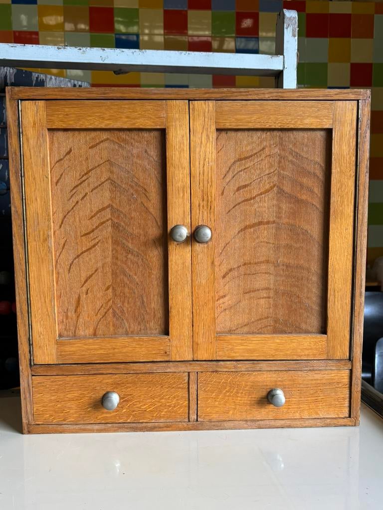 Vintage hangkastje, Huis en Inrichting, Kasten | Overige, Ophalen, Gebruikt