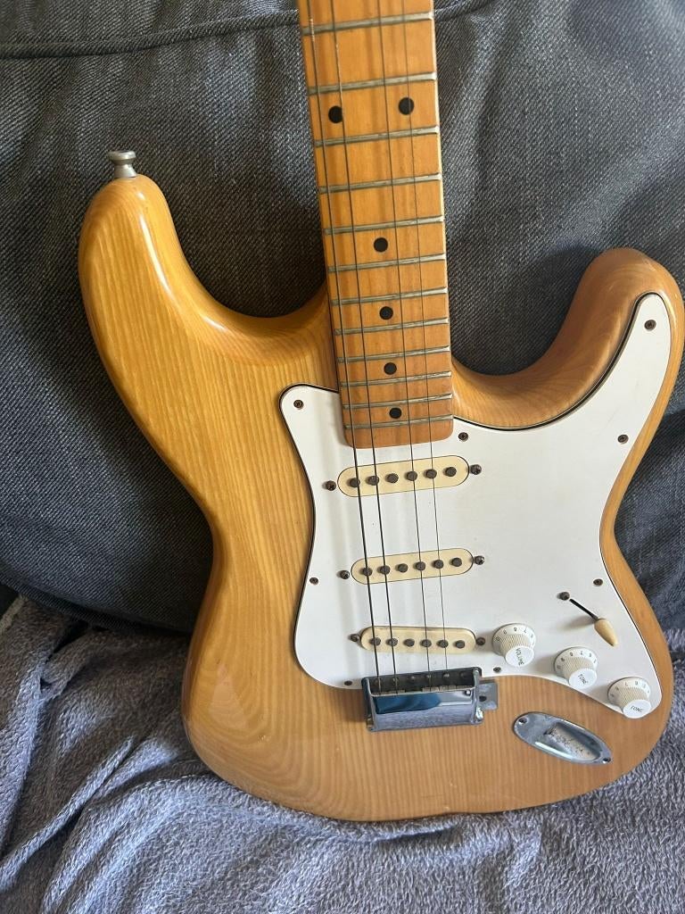 Morris 70s Stratocaster, Muziek en Instrumenten, Ophalen, Gebruikt, Solid body, Overige merken