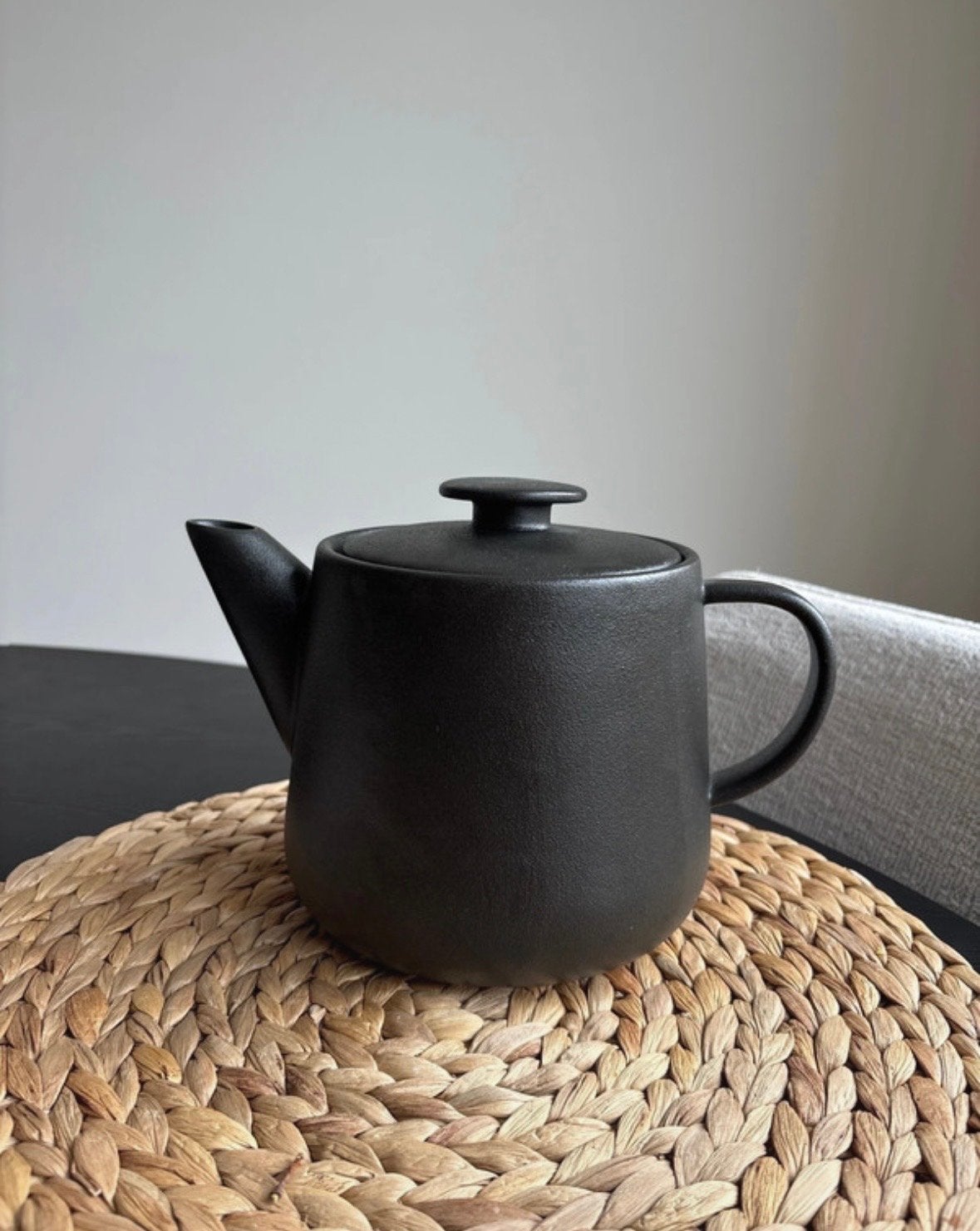 Zwarte theepot van HEMA - Zo goed als nieuw, Theepot/fluitketel, Ophalen of Verzenden, Zo goed als nieuw, Zwart